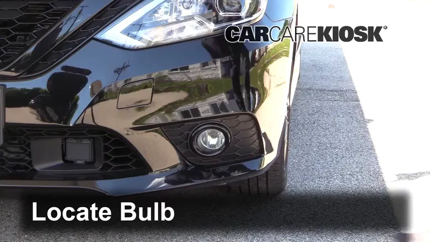 2018 Nissan Sentra SR Turbo 1.6L 4 Cyl. Turbo Éclairage Feu antibrouillard (remplacer l'ampoule)